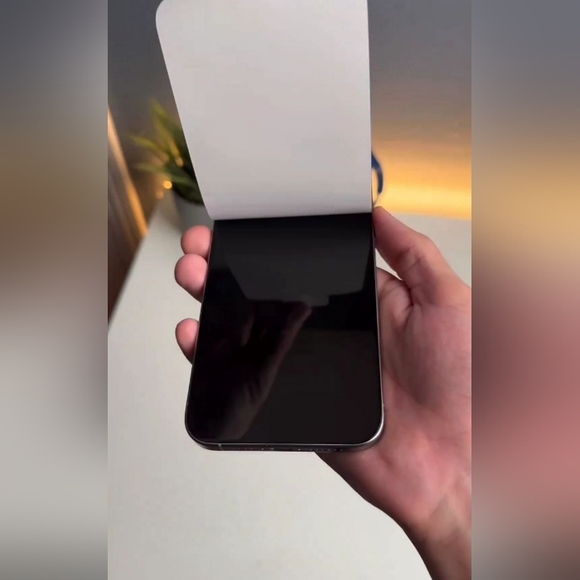 Iphone 15 - Picture 3 of 6